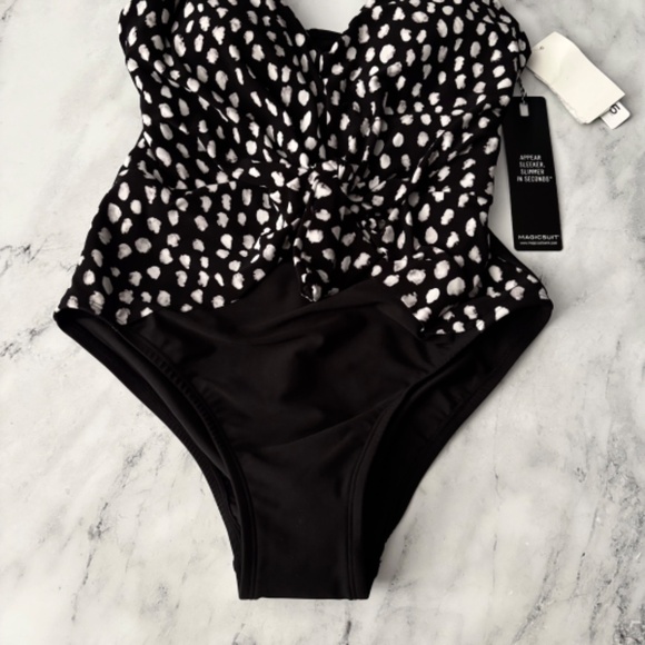 Magicsuit Nwt Black Pebbles Saki Wireless Slimming 6020453 One Piece Swimsuit 8 - Picture 4 of 7